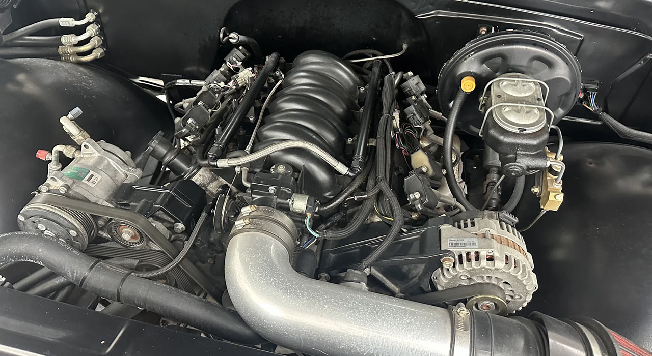 20th Image of a 1970 CHEVROLET C10