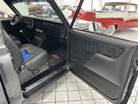 Image 12 of 21 of a 1970 CHEVROLET C10