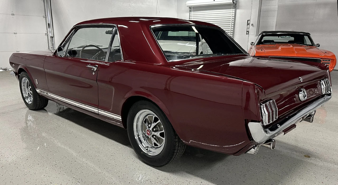 2nd Image of a 1965 FORD MUSTANG GT