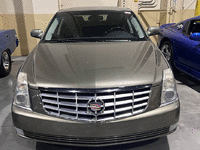 Image 4 of 11 of a 2011 CADILLAC DTS
