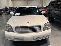 Image 4 of 14 of a 2004 CADILLAC DEVILLE