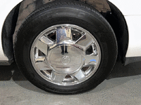 Image 6 of 14 of a 2004 CADILLAC DEVILLE