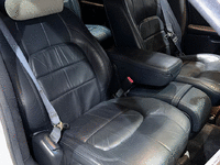 Image 8 of 14 of a 2004 CADILLAC DEVILLE