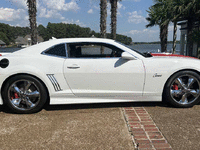 Image 6 of 17 of a 2010 CHEVROLET CAMARO 2SS