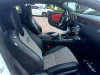 Image 13 of 17 of a 2010 CHEVROLET CAMARO 2SS