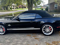 Image 4 of 11 of a 2013 FORD MUSTANG SHELBY GT500