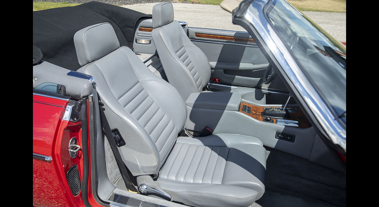 21st Image of a 1989 JAGUAR XJS V