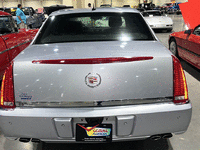 Image 4 of 14 of a 2006 CADILLAC DTS