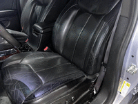 Image 7 of 14 of a 2006 CADILLAC DTS