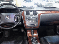 Image 8 of 14 of a 2006 CADILLAC DTS