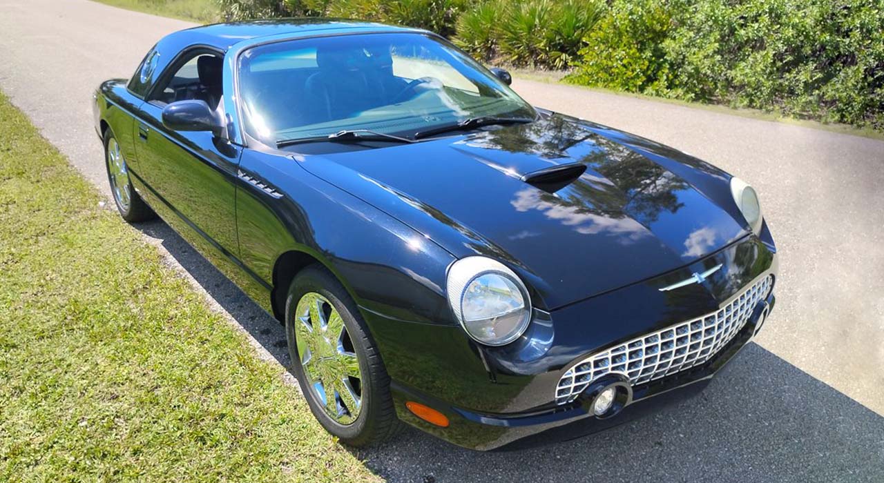 1st Image of a 2002 FORD THUNDERBIRD