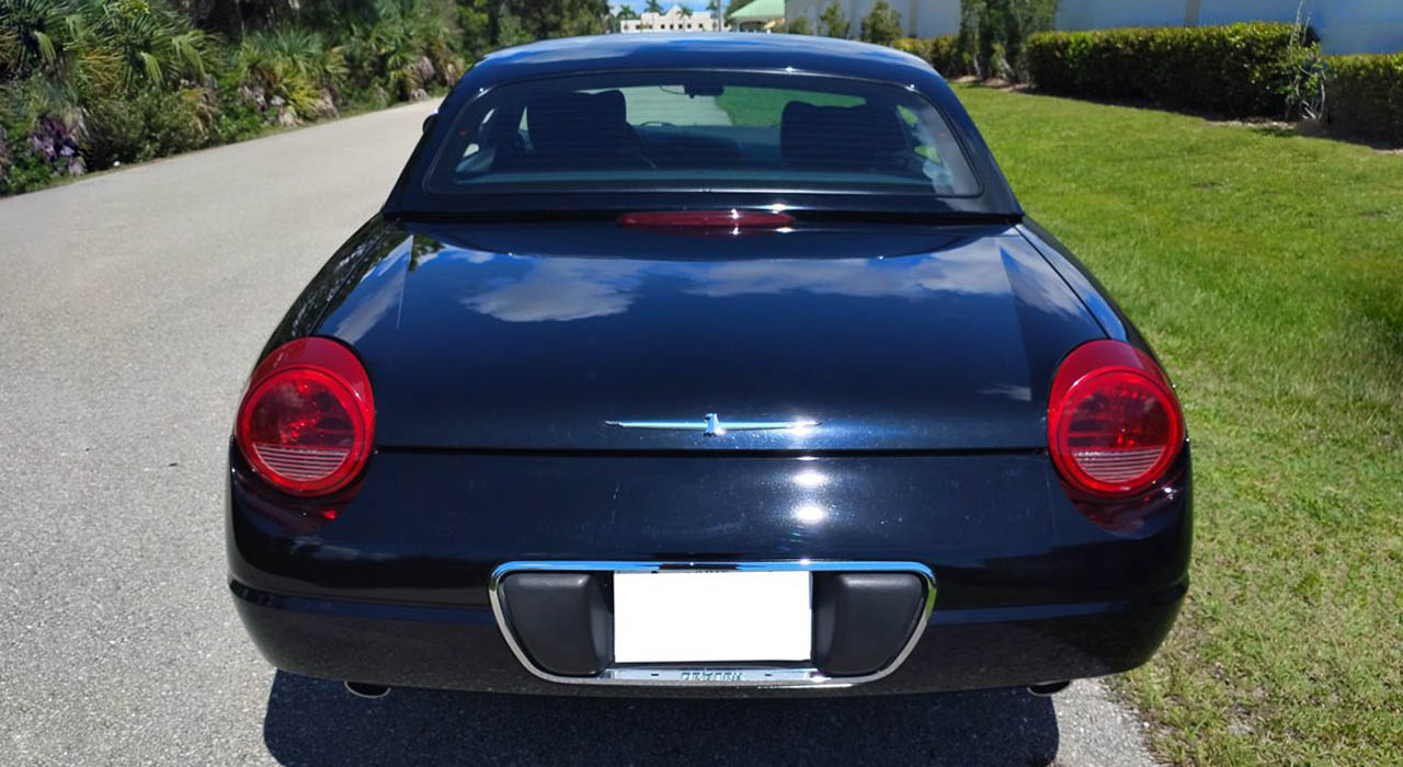 5th Image of a 2002 FORD THUNDERBIRD