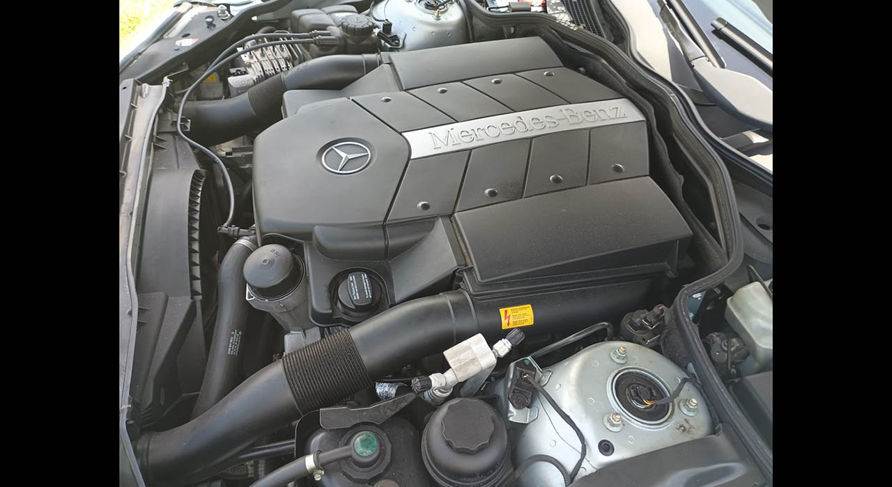 20th Image of a 2003 MERCEDES SL500