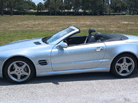 Image 5 of 22 of a 2003 MERCEDES SL500