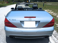 Image 11 of 22 of a 2003 MERCEDES SL500
