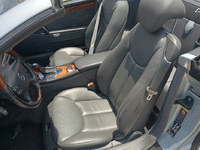 Image 16 of 22 of a 2003 MERCEDES SL500