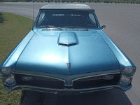 Image 7 of 25 of a 1967 PONTIAC GTO