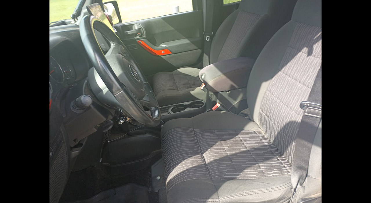18th Image of a 2012 JEEP WRANGLER LIMITED