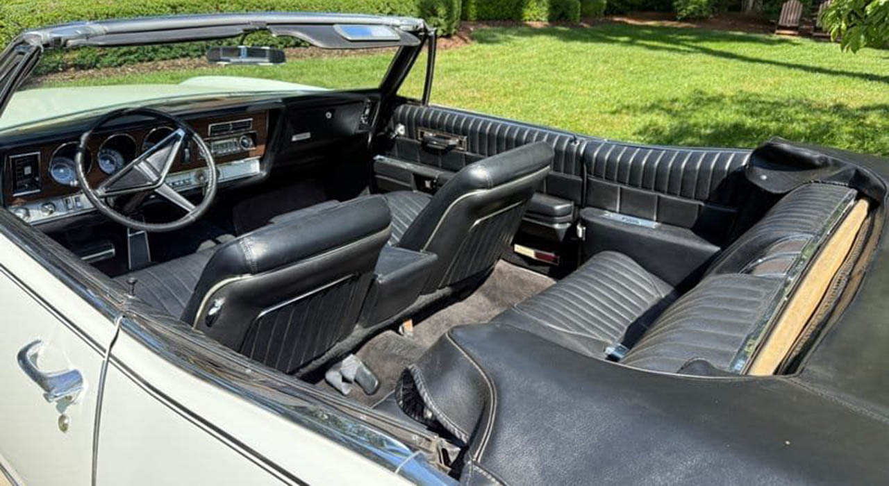 12th Image of a 1968 OLDSMOBILE 98