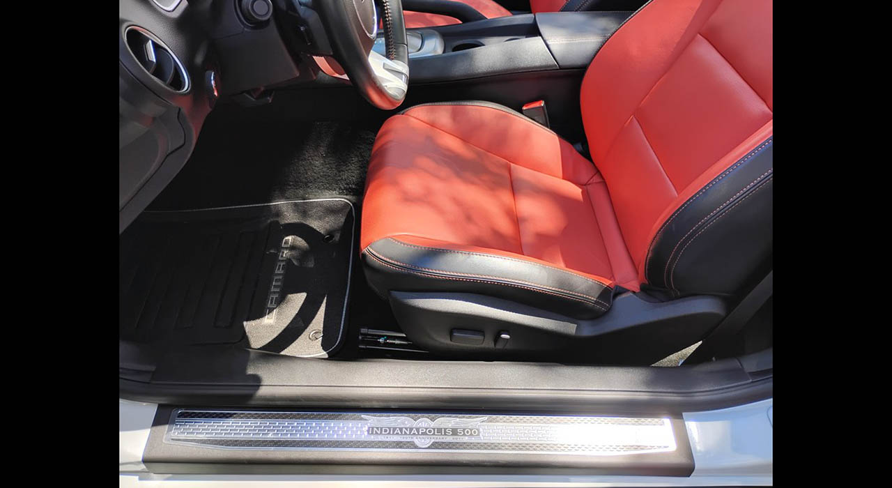 15th Image of a 2011 CHEVROLET CAMARO 2SS