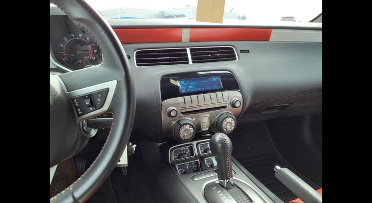 22nd Image of a 2011 CHEVROLET CAMARO 2SS