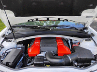 Image 26 of 27 of a 2011 CHEVROLET CAMARO 2SS
