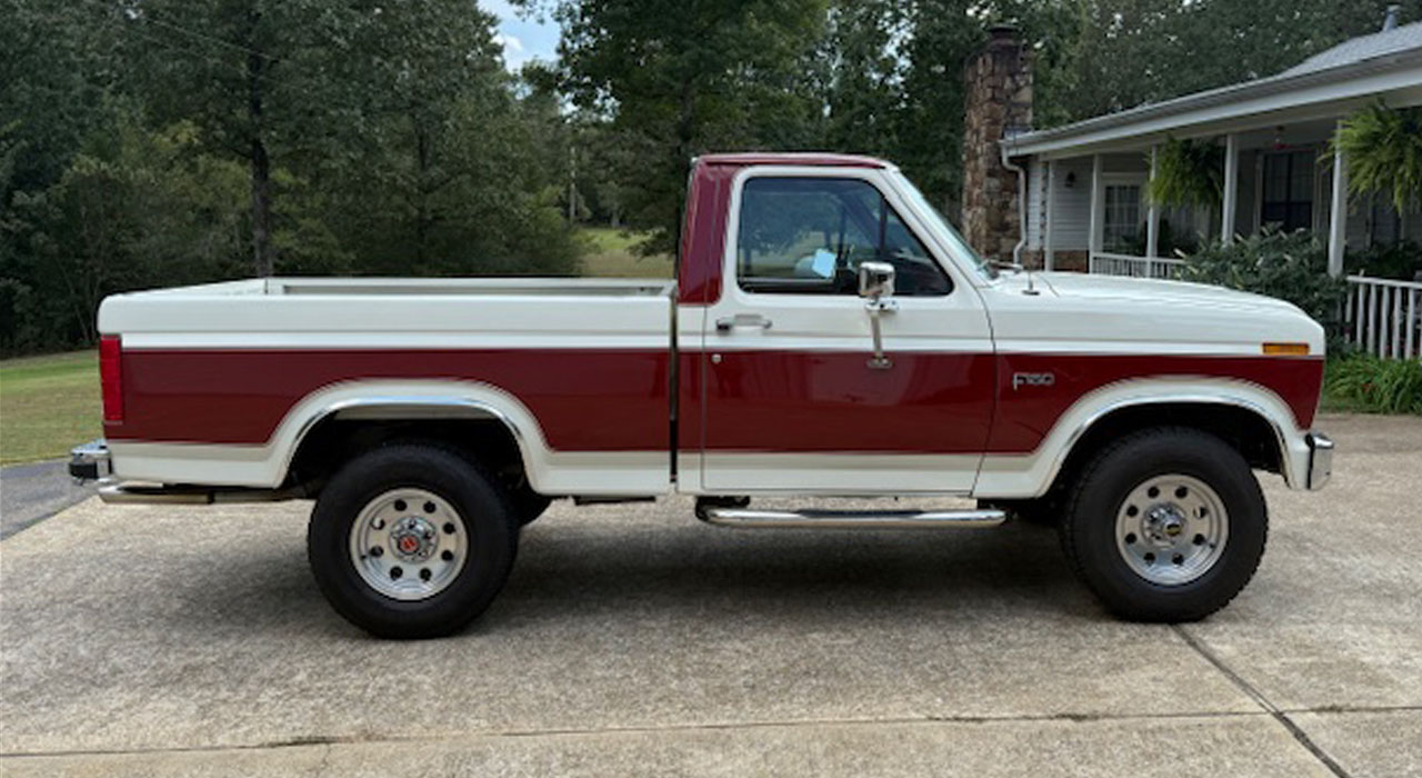 1st Image of a 1985 FORD F105