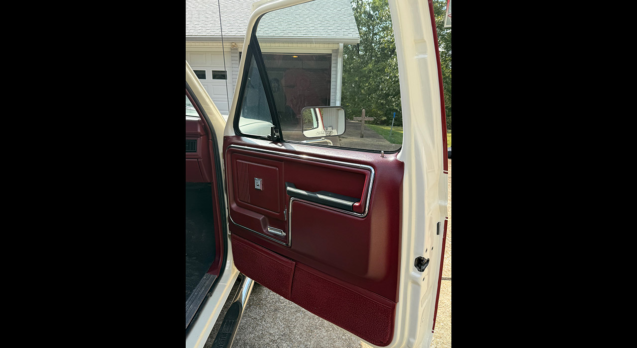 6th Image of a 1985 FORD F105