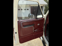 Image 6 of 15 of a 1985 FORD F105