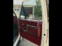 Image 7 of 15 of a 1985 FORD F105