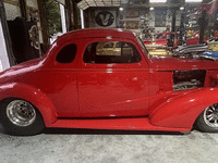 Image 3 of 7 of a 1938 CHEVROLET STREETROD