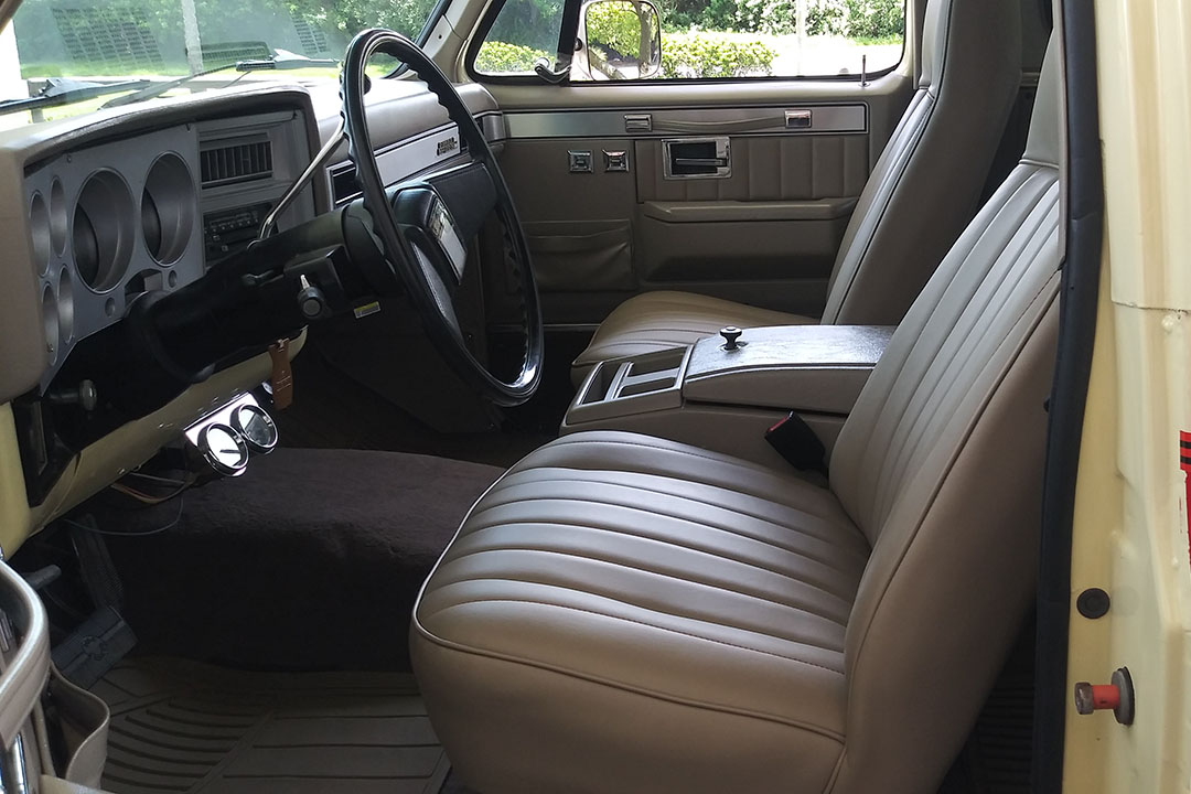 19th Image of a 1984 GMC JIMMY K1500