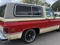Image 8 of 34 of a 1984 GMC JIMMY K1500