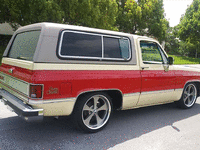 Image 9 of 34 of a 1984 GMC JIMMY K1500