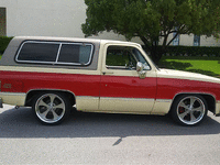 Image 11 of 34 of a 1984 GMC JIMMY K1500