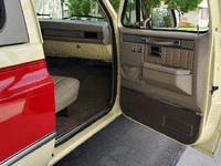 Image 18 of 34 of a 1984 GMC JIMMY K1500
