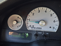 Image 17 of 19 of a 2003 FORD THUNDERBIRD