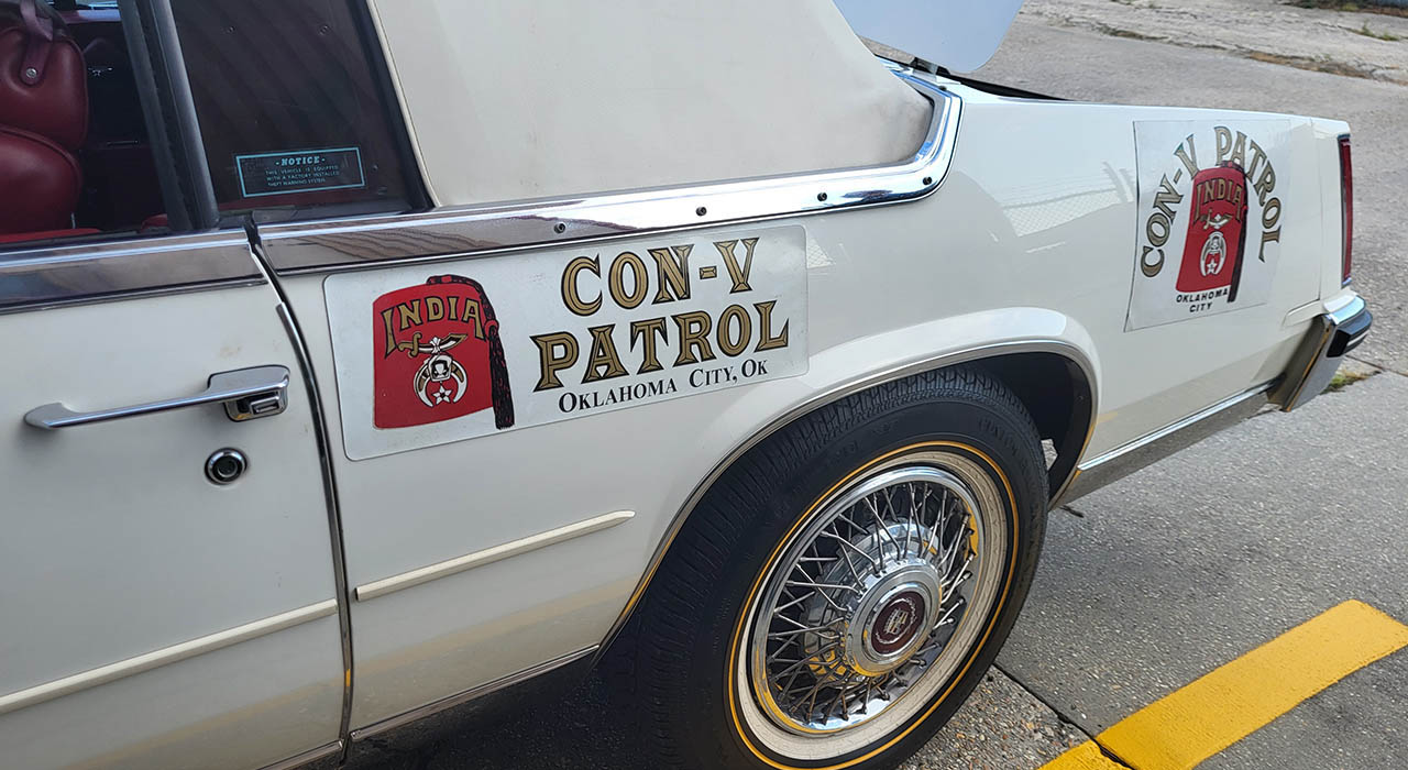 2nd Image of a 1984 CADILLAC ELDORADO BIARRITZ