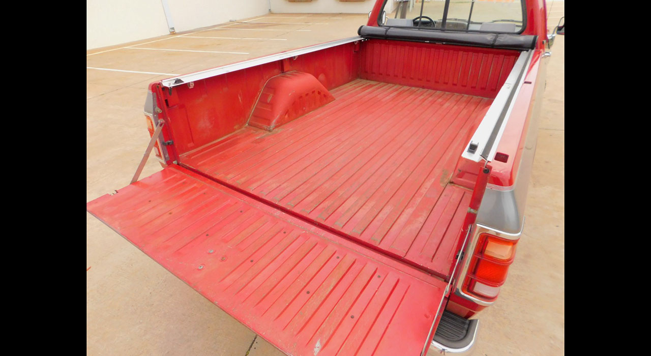 16th Image of a 1991 DODGE 250