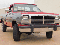 Image 4 of 34 of a 1991 DODGE 250