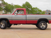 Image 10 of 34 of a 1991 DODGE 250