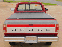 Image 14 of 34 of a 1991 DODGE 250