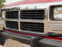 Image 15 of 34 of a 1991 DODGE 250