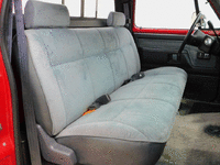 Image 19 of 34 of a 1991 DODGE 250