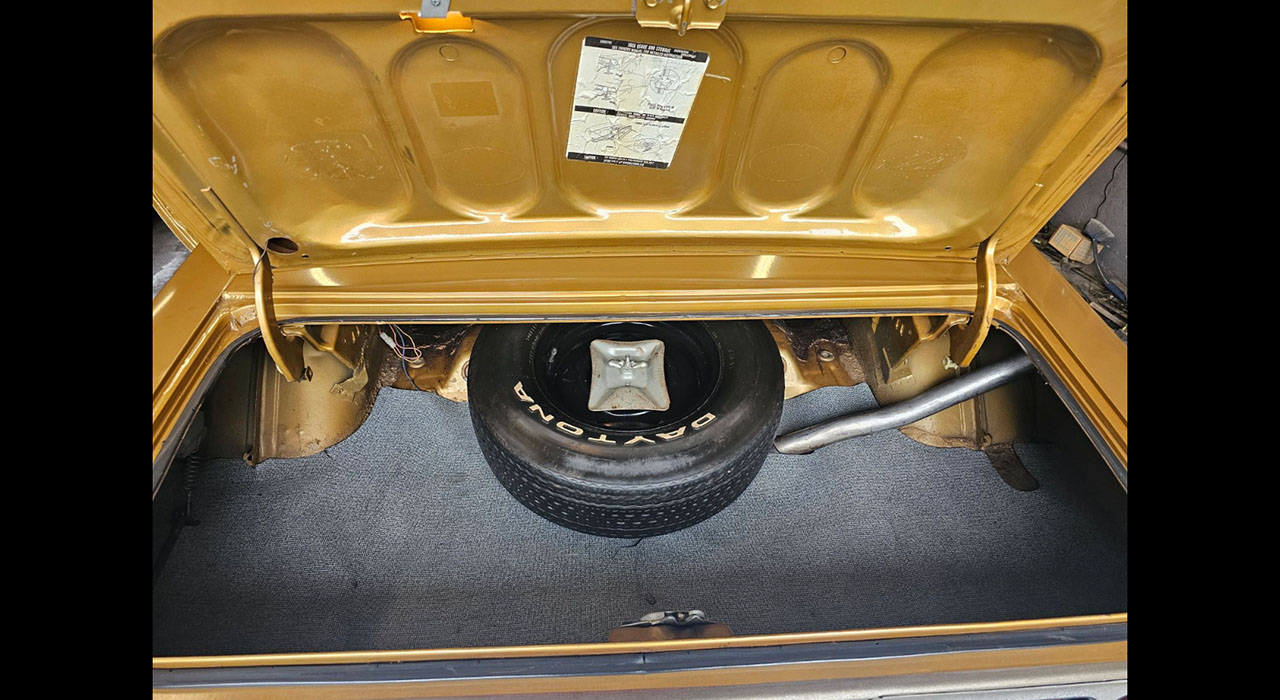 15th Image of a 1973 DODGE CHALLENGER