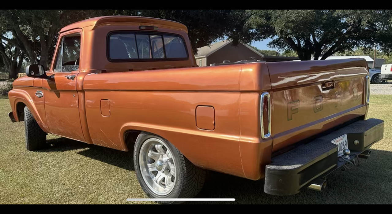 2nd Image of a 1966 FORD F100