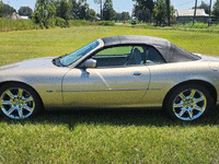 Image 5 of 12 of a 2000 JAGUAR XK8 XK