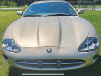 Image 7 of 12 of a 2000 JAGUAR XK8 XK