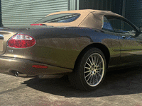 Image 3 of 8 of a 2001 JAGUAR XK8 XK