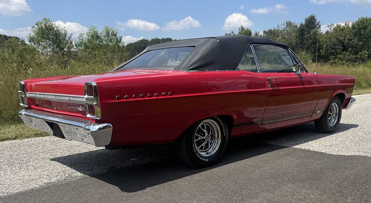 3rd Image of a 1967 FORD FAIRLANE